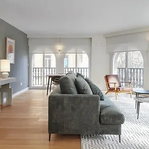 https://the-rentals-collection-olabar-ii.sansebastianhotels.net